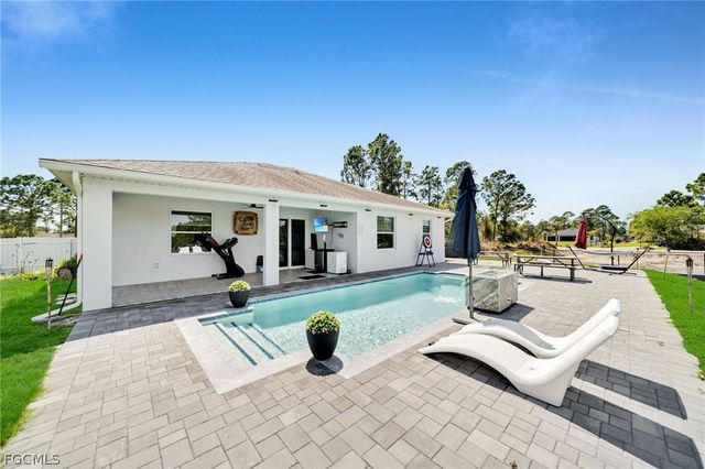 935 BEVERLY ST E, Lehigh Acres, FL 33974