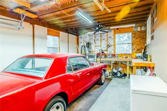 16249 Hickory Drive, Rogers, AR 72756