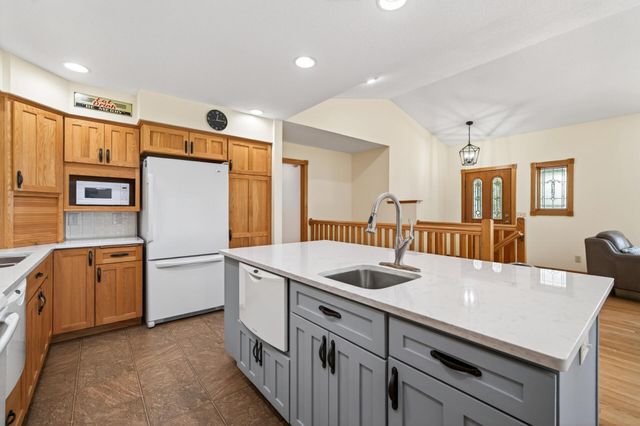 729 220th Street, Osceola, WI 54020