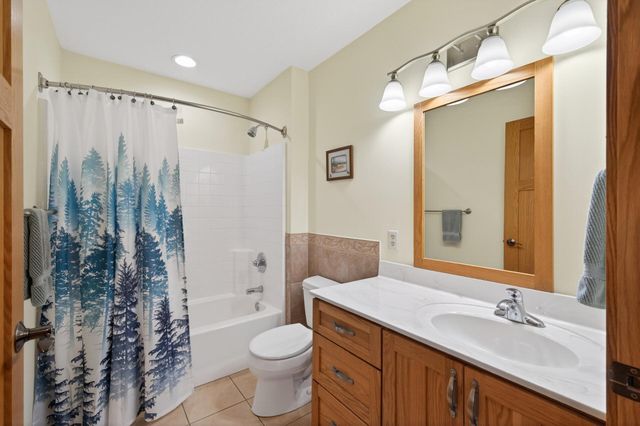 729 220th Street, Osceola, WI 54020