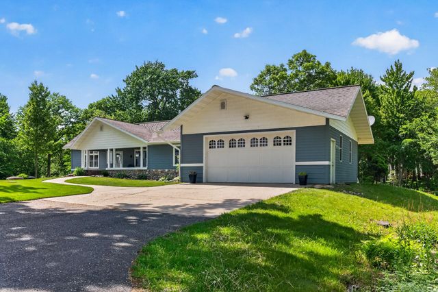 729 220th Street, Osceola, WI 54020