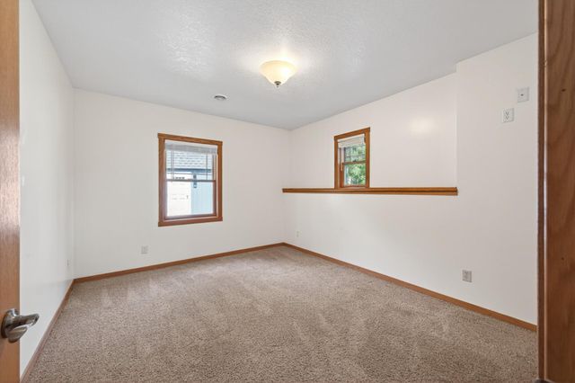729 220th Street, Osceola, WI 54020