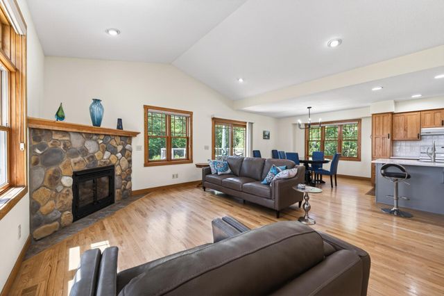 729 220th Street, Osceola, WI 54020