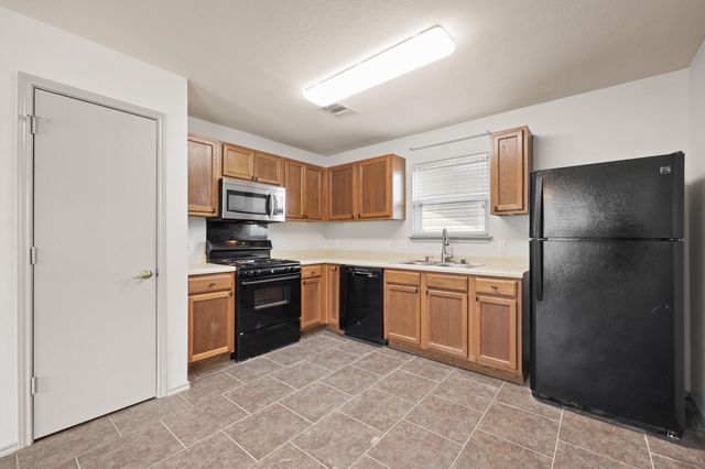 17737 Golden Valley DR, Manor, TX 78653