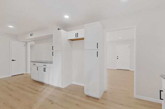 1401 Rhode Island Street NE, Albuquerque, NM 87110