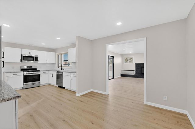 1401 Rhode Island Street NE, Albuquerque, NM 87110