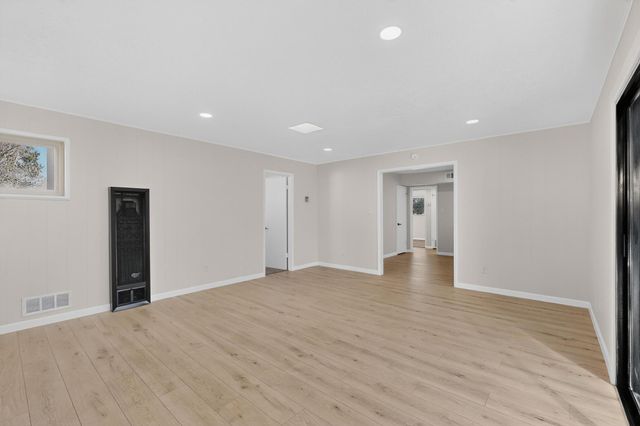 1401 Rhode Island Street NE, Albuquerque, NM 87110