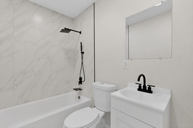 1401 Rhode Island Street NE, Albuquerque, NM 87110