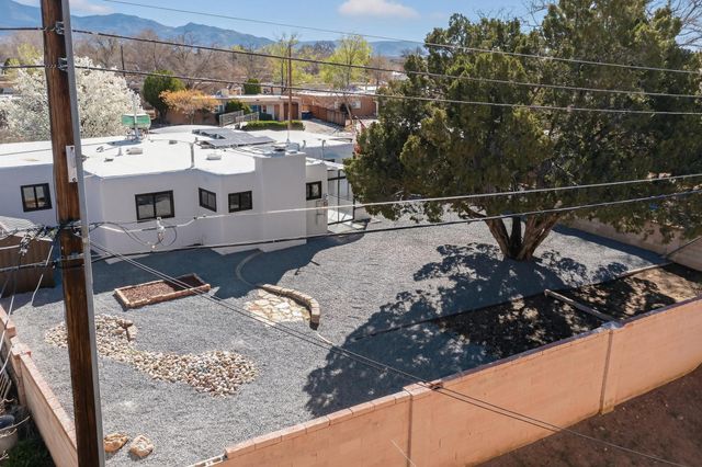 1401 Rhode Island Street NE, Albuquerque, NM 87110