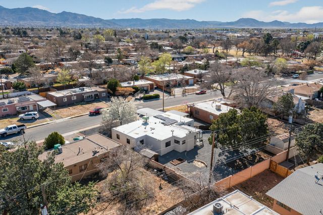 1401 Rhode Island Street NE, Albuquerque, NM 87110