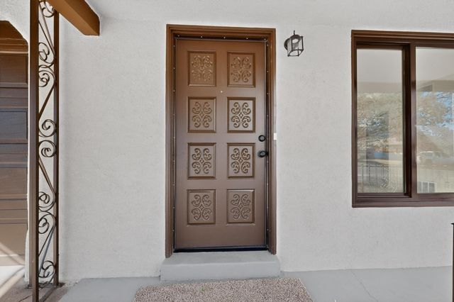 1401 Rhode Island Street NE, Albuquerque, NM 87110