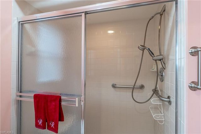 25451 Fairway Dunes CT, Bonita Springs, FL 34135