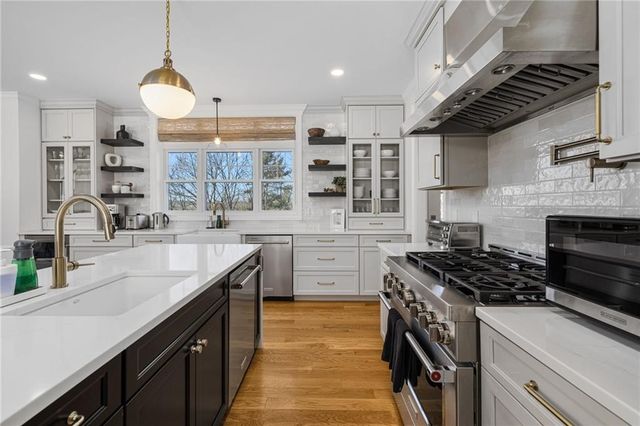 5 Lacey Court, Smithfield, RI 02917