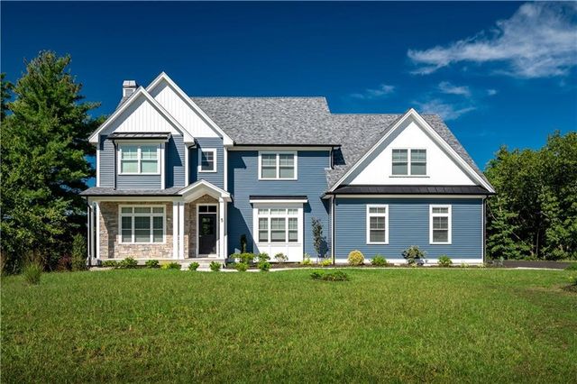 5 Lacey Court, Smithfield, RI 02917