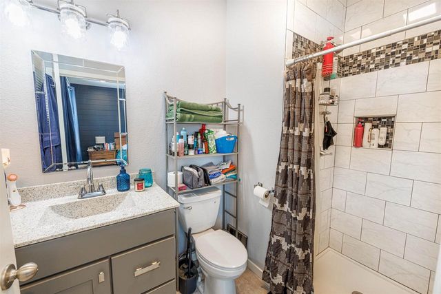 914 Miller Avenue, Janesville, WI 53548