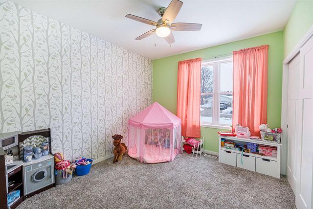 914 Miller Avenue, Janesville, WI 53548