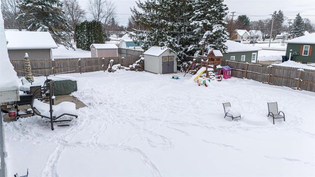 914 Miller Avenue, Janesville, WI 53548