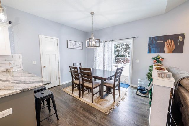 914 Miller Avenue, Janesville, WI 53548