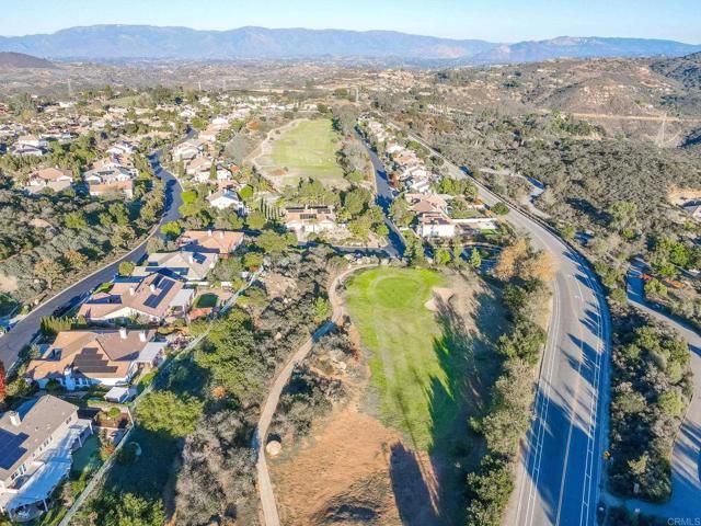 10353 Pinion, Escondido, CA 92026