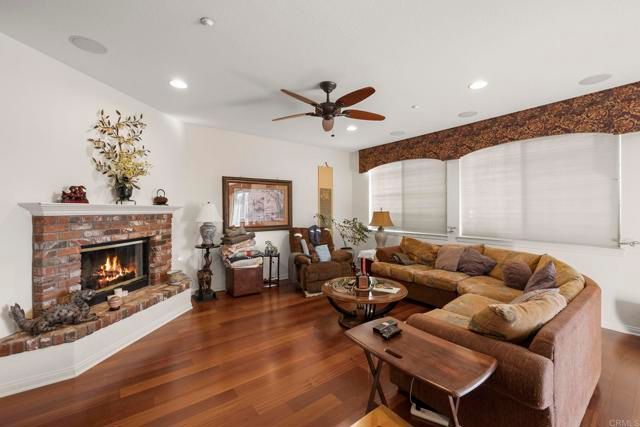 10353 Pinion, Escondido, CA 92026