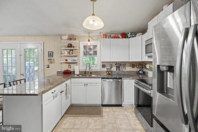 7161 ROGUES RD, Nokesville, VA 20181