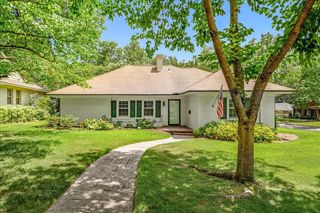 3725 N WOODLAND DR, Memphis, TN 38111