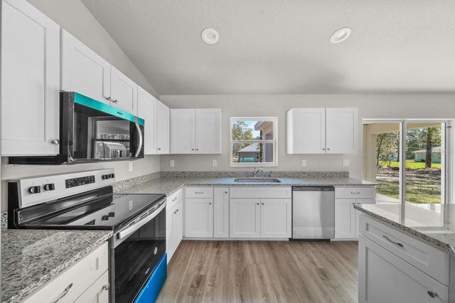 3097 W SHARPES DRIVE, Citrus Springs, FL 34433