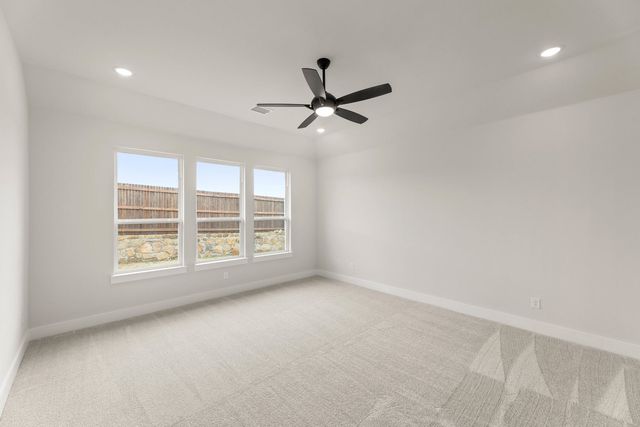 605 Aberdeen Lane, Mansfield, TX 76063