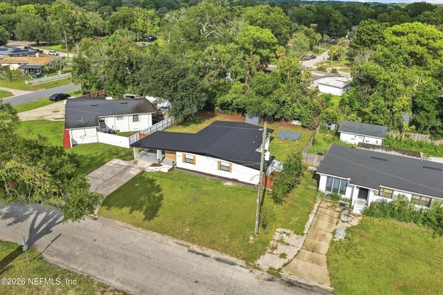 6662 BLACKWOOD Drive, Jacksonville, FL 32277