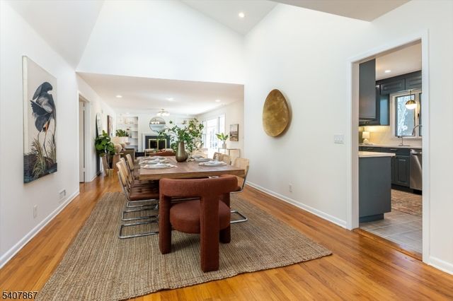 51 Durand Rd, Maplewood Twp., NJ 07040