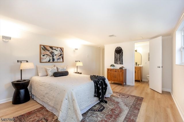 51 Durand Rd, Maplewood Twp., NJ 07040