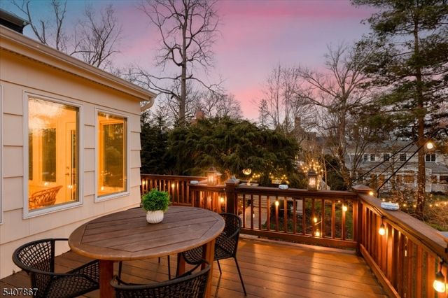 51 Durand Rd, Maplewood Twp., NJ 07040