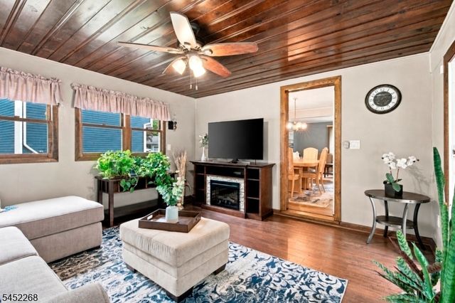 24 Stony Brook Rd, Rockaway Twp., NJ 07866