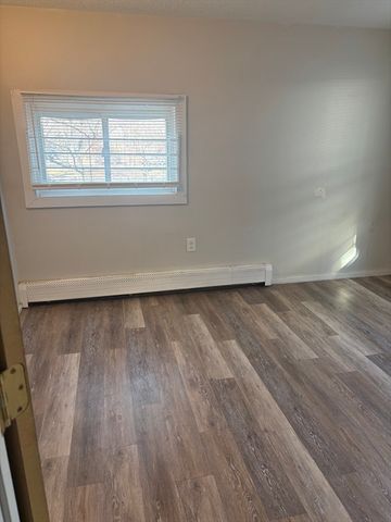 108 S. Common St. 2L, Lynn, MA 01902