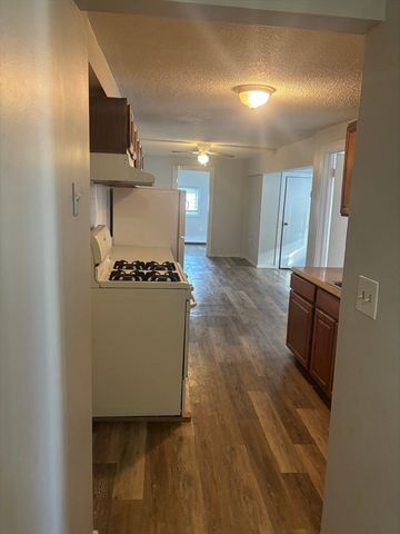 108 S. Common St. 2L, Lynn, MA 01902