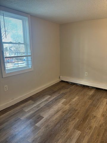 108 S. Common St. 2L, Lynn, MA 01902