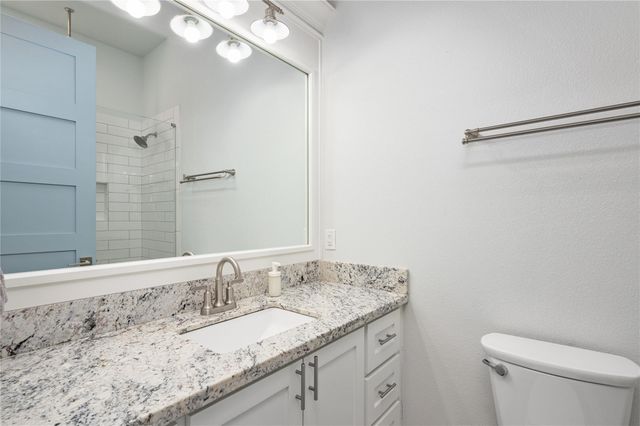 997 S Redfish Street, Crystal Beach, TX 77650
