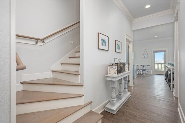 997 S Redfish Street, Crystal Beach, TX 77650
