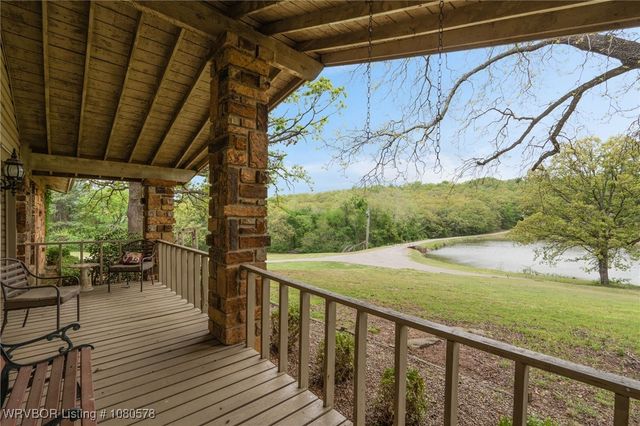 415 Bronzewood Lane, Van Buren, AR 72956