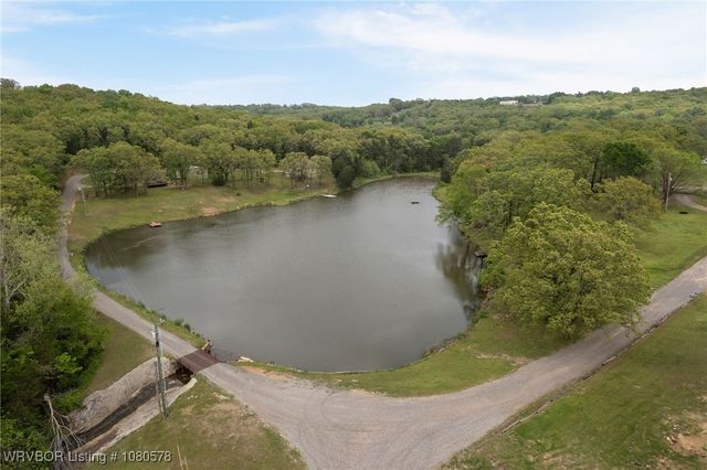 415 Bronzewood Lane, Van Buren, AR 72956