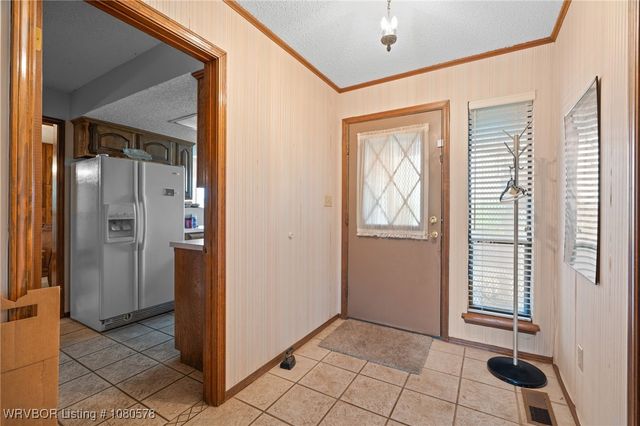 415 Bronzewood Lane, Van Buren, AR 72956