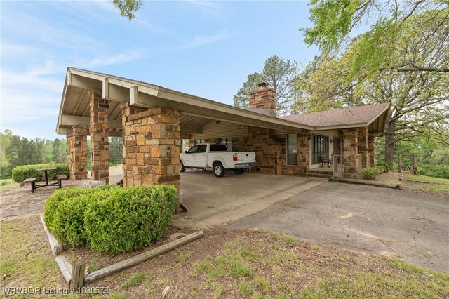 415 Bronzewood Lane, Van Buren, AR 72956