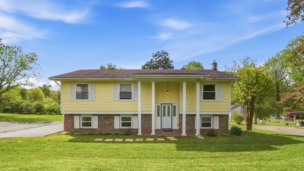 1102 Nickajack Circle, Jasper, TN 37347