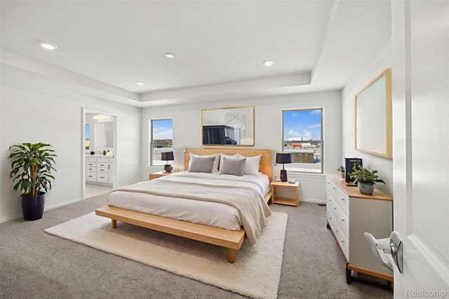 12147 Moore Lane, Washington Township, MI 48094