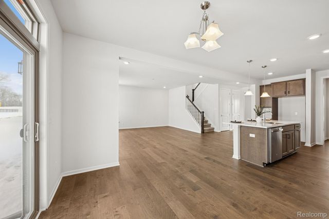 12147 Moore Lane, Washington Township, MI 48094