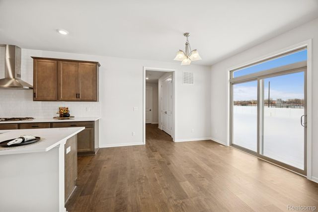 12147 Moore Lane, Washington Township, MI 48094