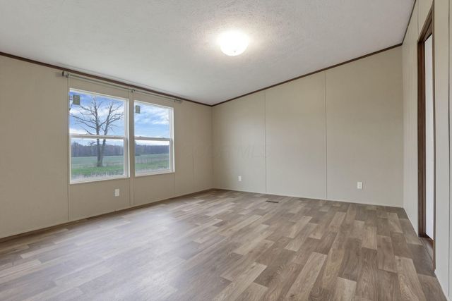 250 Rosie Avenue, Pataskala, OH 43062