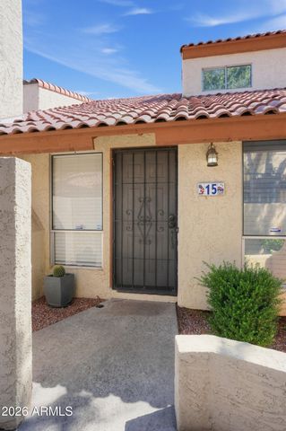 6533 N 7TH Avenue 15, Phoenix, AZ 85013