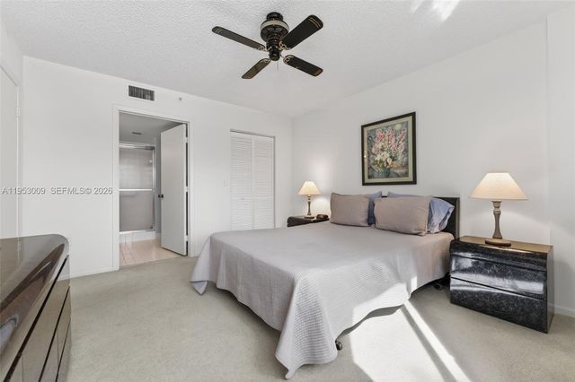 9525 Weldon Cir H205, Tamarac, FL 33321