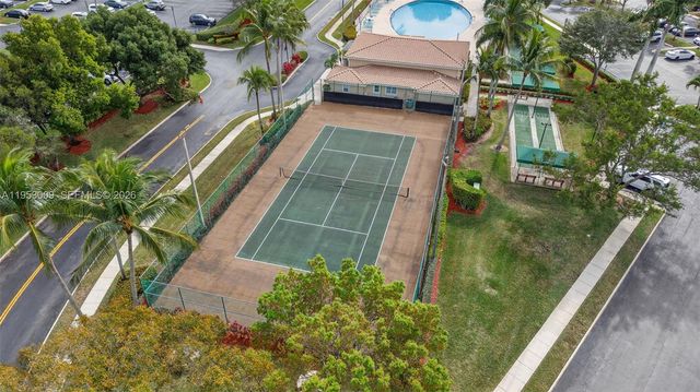 9525 Weldon Cir H205, Tamarac, FL 33321